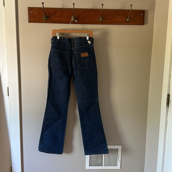 Deadstock Vintage Maverick Jeans - Picture 2 of 6